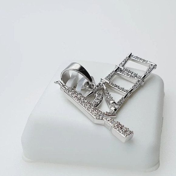 "925 Sterling Silver Plated CZ Pendant, INUS1BR005 - Picture 9 of 10